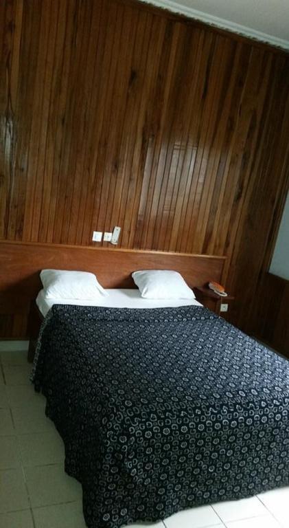 Saffana Hotel Douala Exteriör bild
