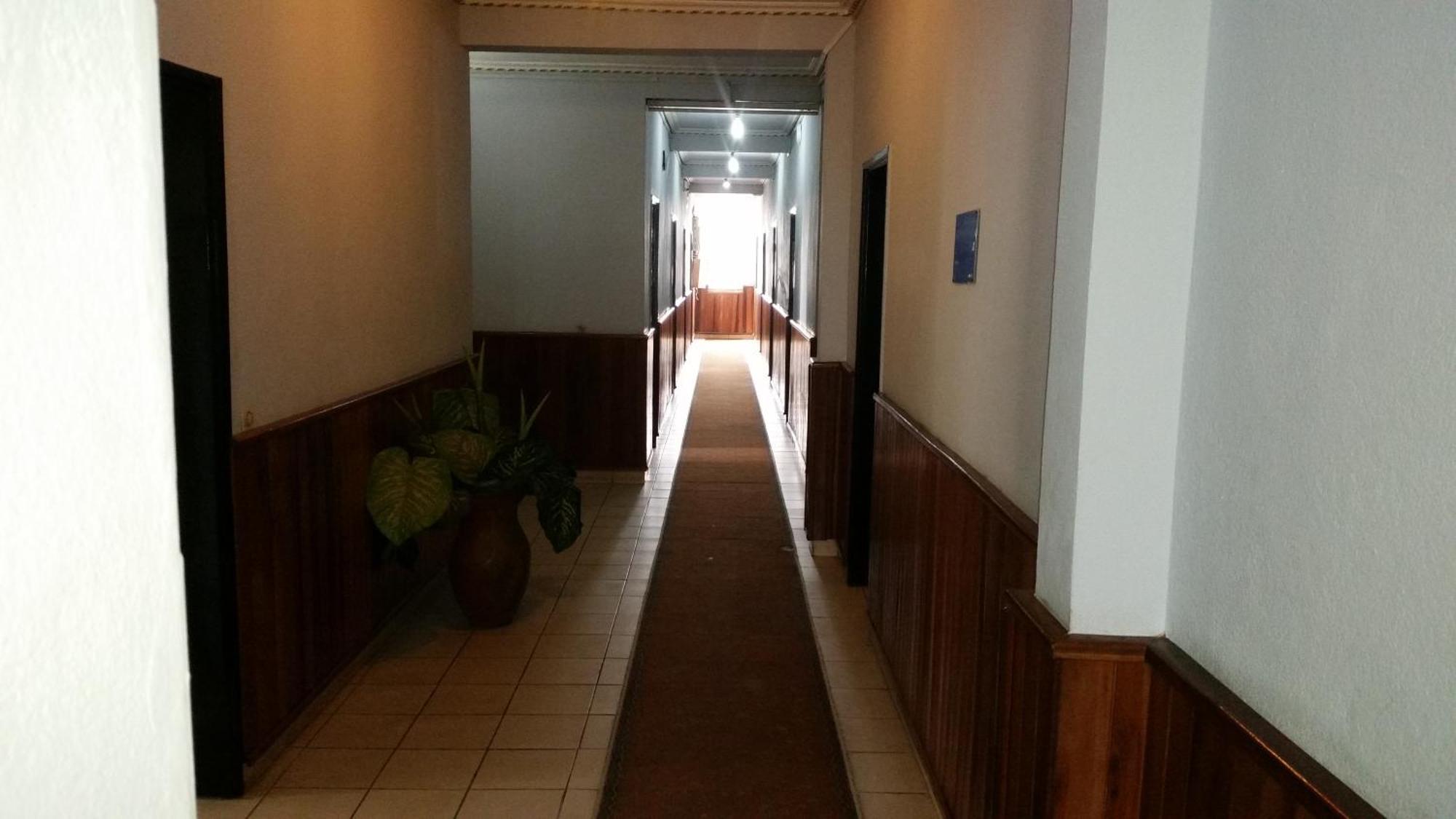 Saffana Hotel Douala Exteriör bild