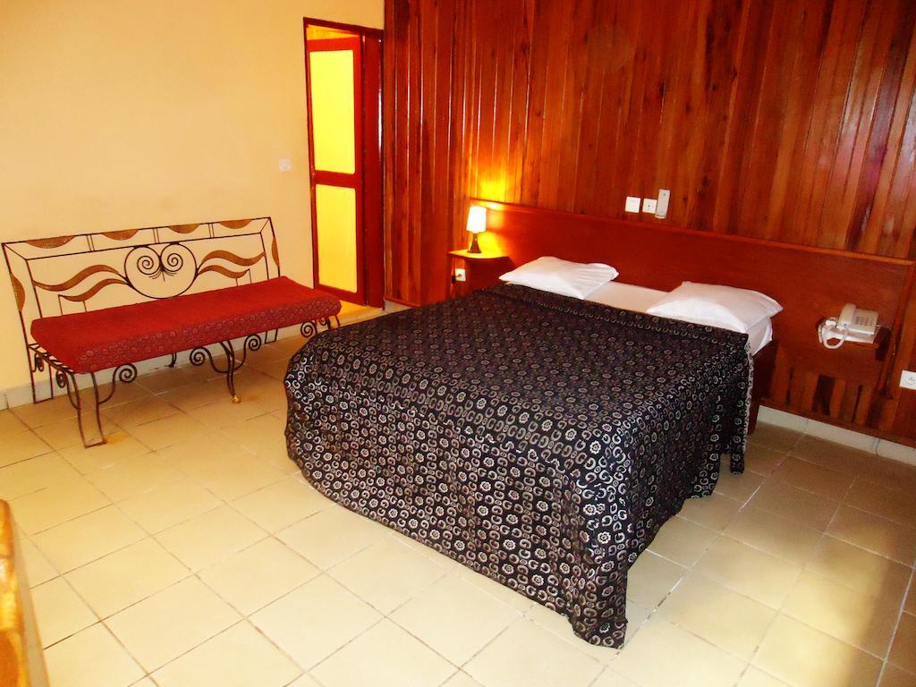 Saffana Hotel Douala Rum bild