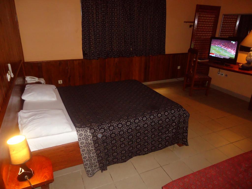 Saffana Hotel Douala Rum bild