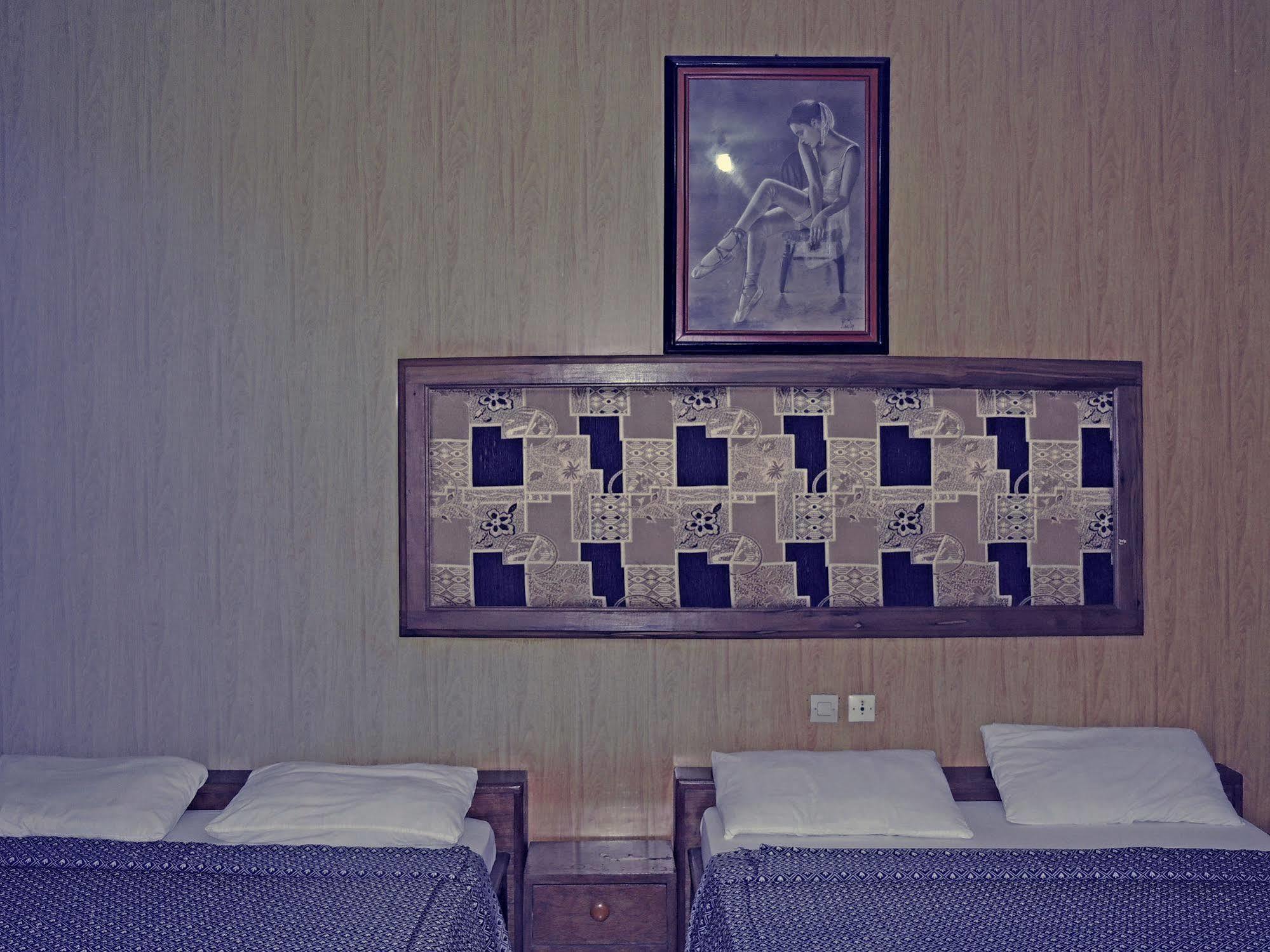 Saffana Hotel Douala Exteriör bild